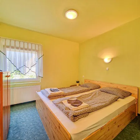 Lepke Apartman Сasa de vacaciones
