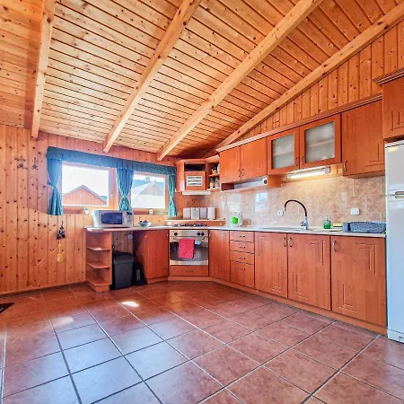 Holiday home Lepke Apartman