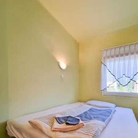 Holiday home Lepke Apartman